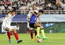 厦门校园足球联赛圆满落幕 十年成就助力青少年成长